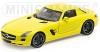 Mercedes Benz C197 SLS AMG Coupe Flügeltürer 2010 gelb 1:18