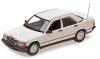 Mercedes Benz W201 190E 1982 weiss 1:18 Minichamps