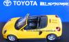 Toyota MR2 MR 2 W3 Spyder Cabriolet 2000 yellow 1:18