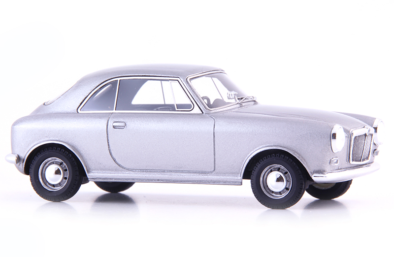 MG Mini Coupe AD035 1960 silber 1:43