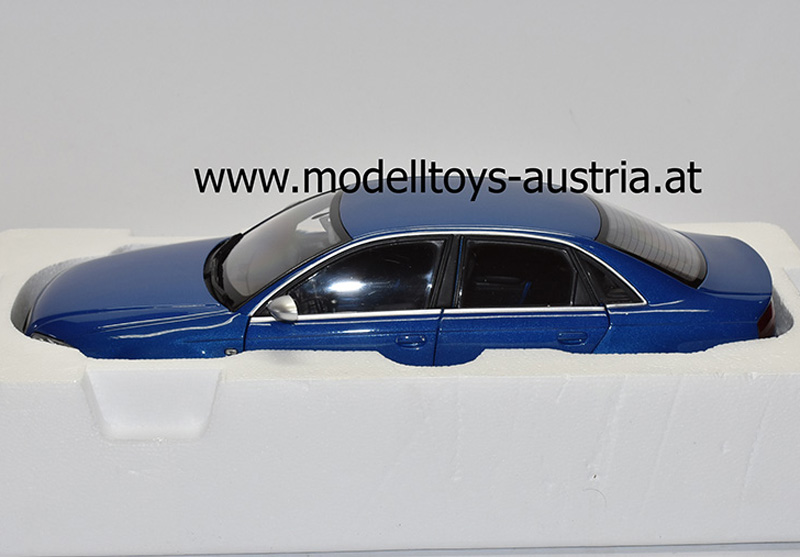 Audi A4 B7 Limousine RS4 Quattro 2006 blau metallik 1:18