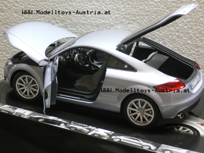 Audi TT Coupe 2006 silberblau metallik 1:18