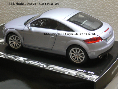 Audi TT Coupe 2006 silberblau metallik 1:18