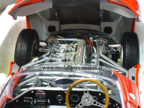 Maserati Birdcage Tipo 61 1960 Riverside Carroll SHELBY 1:18