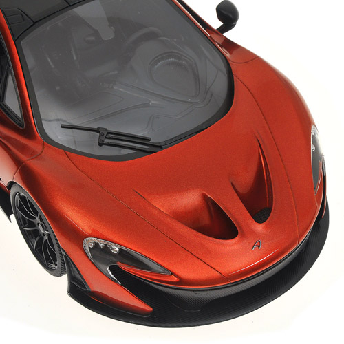 McLaren P1 Hybrid 2013 Volcano orange metallik 1:18