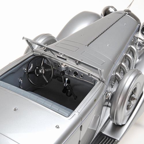 Düsenberg SJN Supercharged Cabrio 1936 silber metallik 1:18