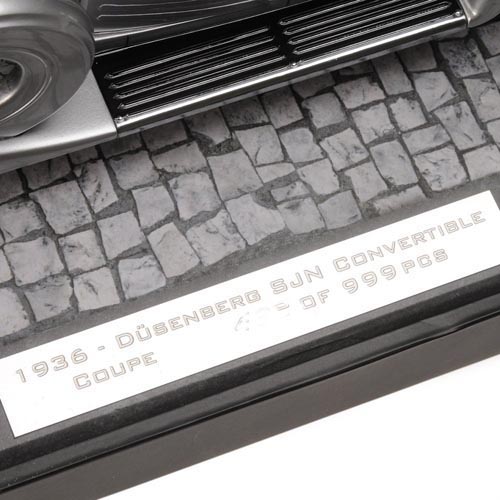 Düsenberg SJN Supercharged Cabrio 1936 silber metallik 1:18