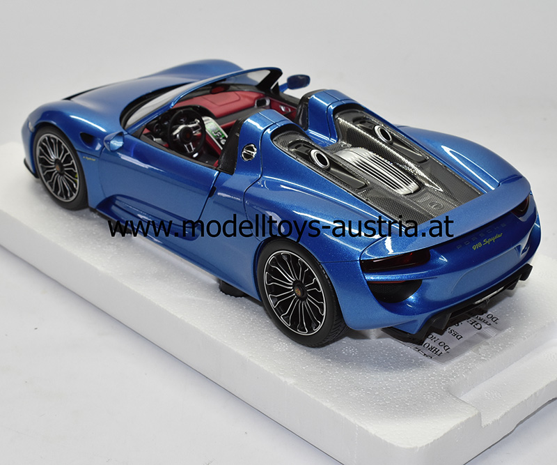 Porsche 918 Spyder 2013 blau 1:18 Minichamps