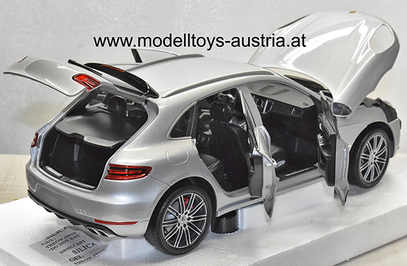 Porsche Macan Turbo SUV 2013 silber metallik 1:18