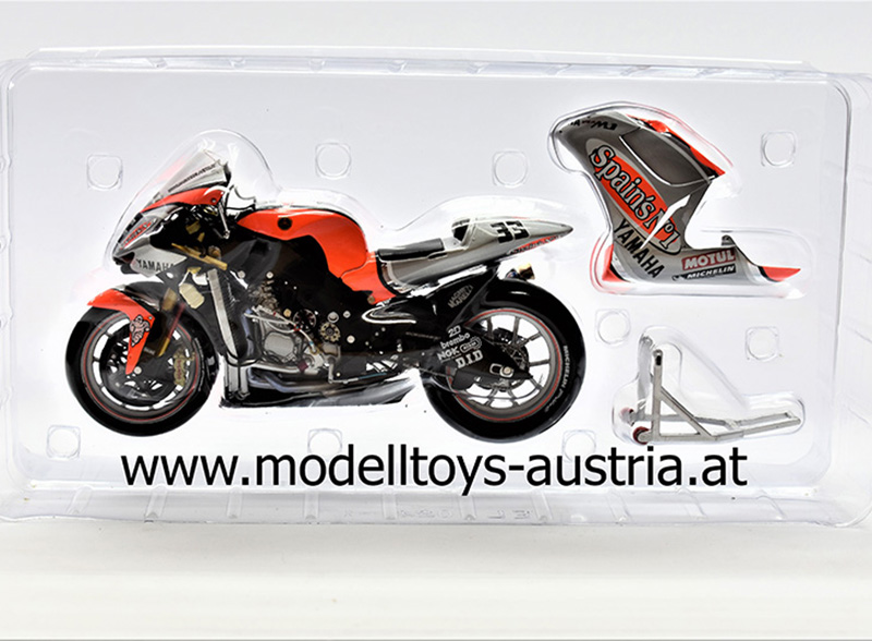 Yamaha YZR-M1 2003 Moto GP Marco MELANDRI 1:12