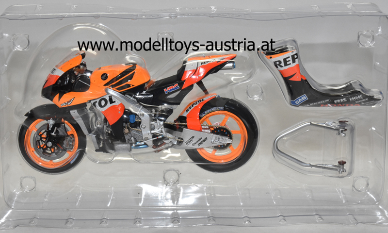 Honda RC212V 2008 Moto GP Dani PEDROSA Team REPSOL 1:12