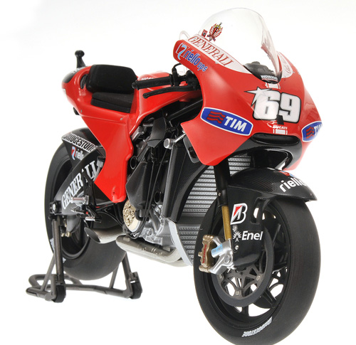 Ducati Desmosedici 2010 Moto GP GENERALI Nicky HAYDEN 1:12