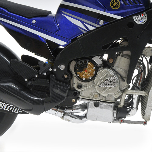 Yamaha YZR-M1 2011 Moto GP Ben SPIES 1:12