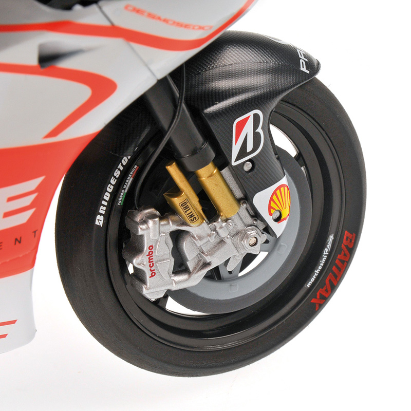 Ducati Desmosedici GP13 2013 Moto GP Ben SPIES 1:12