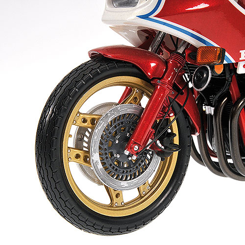 Honda CB 1100R 1982 rot / blau / weiss 1:12