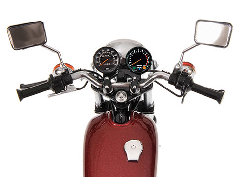 Yamaha SR 500 1998 rot metallik 1:12
