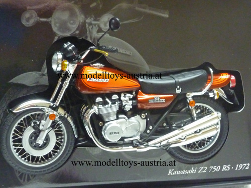 Kawasaki Z2 750 RS Super 4 1972 orange / braun 1:12