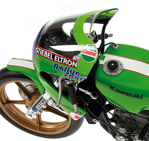 Kawasaki KR350 1981 GP 350 Weltmeister Anton MANG 1:12