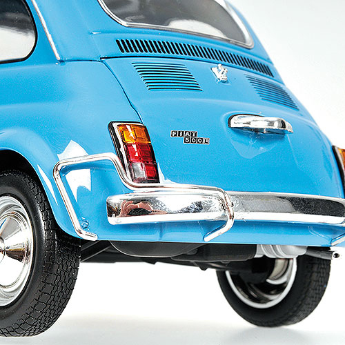 Fiat 500 L 1968 hellblau 1:18