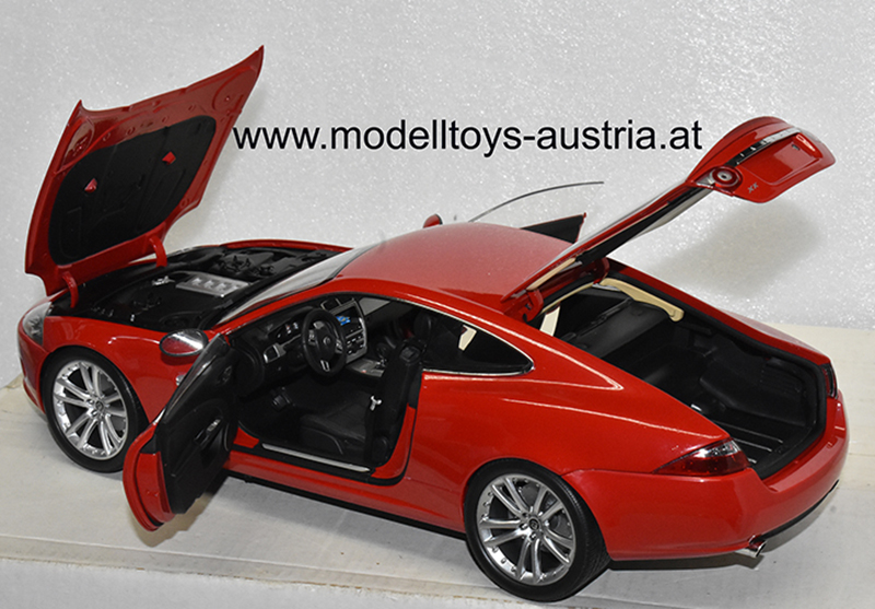 Jaguar XK Coupe 2006 rot 1:18