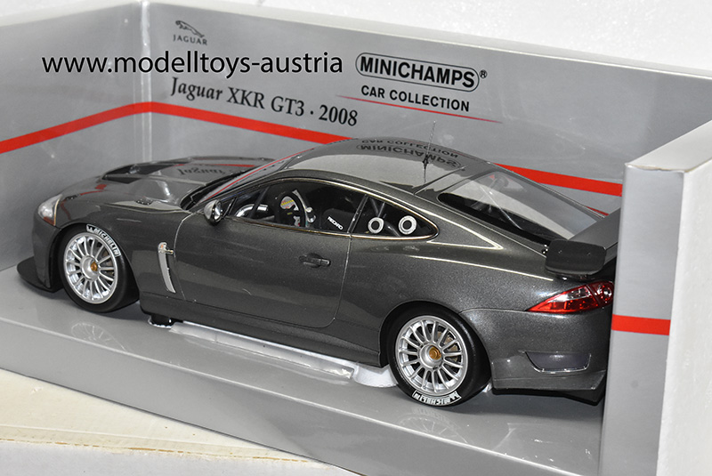 Jaguar XKR GT3 2008 Plain Body Straßenversion grau metallik 1:18
