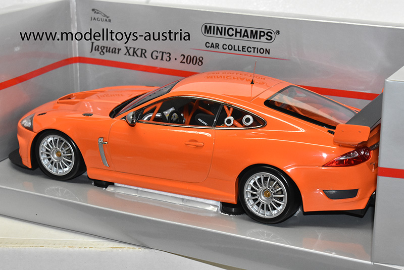 Jaguar XKR GT3 2008 Plain Body Straßenversion orange 1:18