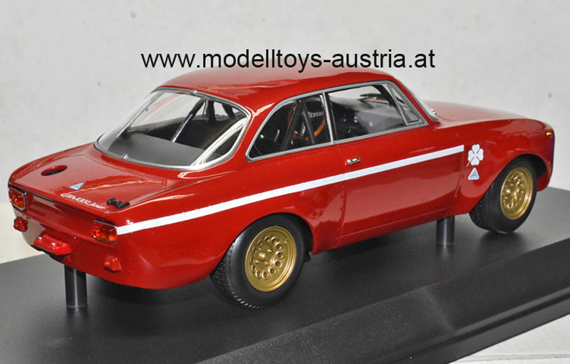 Alfa Romeo GTA 1300 Junior 1971 rot 1:18
