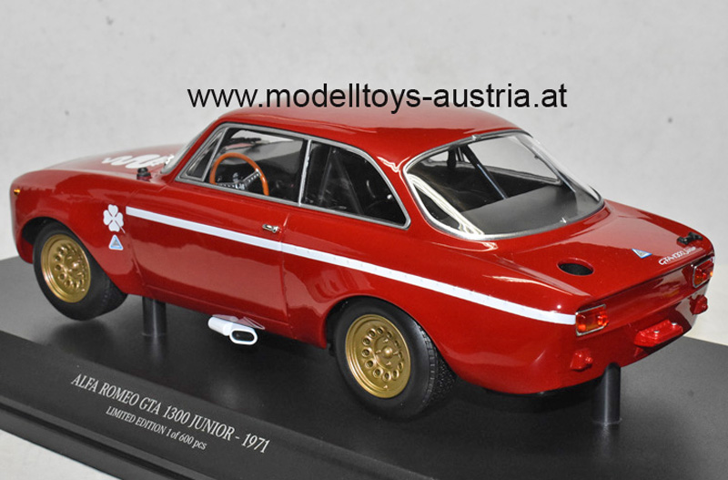 Alfa Romeo GTA 1300 Junior 1971 rot 1:18