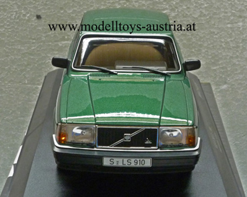 Volvo 240 GL Limousine 1986 grün metallik 1:18