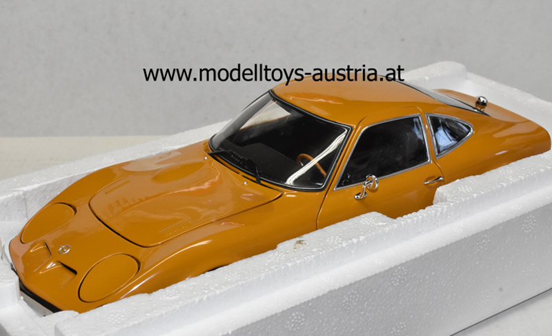 Opel GT Coupe 1970 ocker 1:18