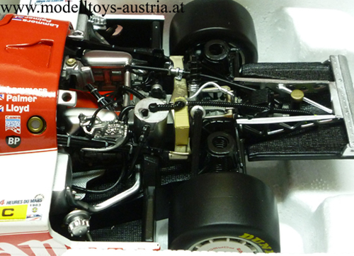 Porsche 956 1983 Le Mans Canon LAMMERS / PALMER / LIOYD 1:18