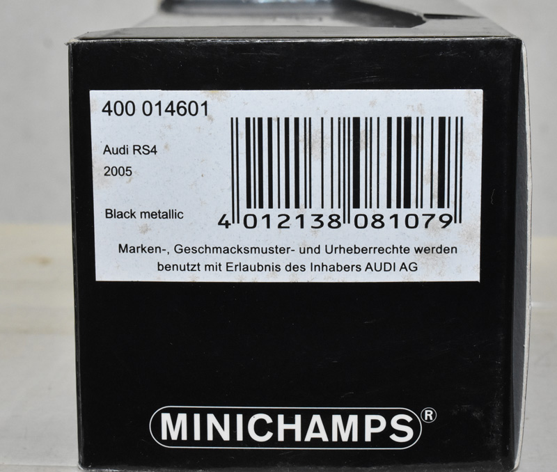 Audi A4 B7 Limousine RS4 2005 schwarz metallik 1:43