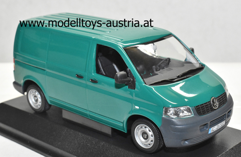 VW T5 Kasten Transporter 2003 grün 1:43
