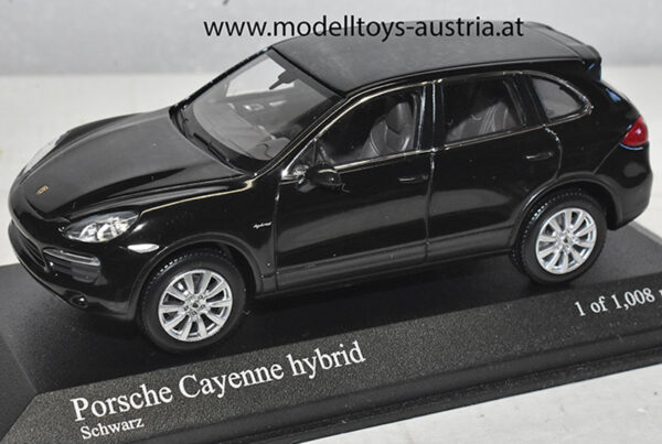 Porsche Cayenne Hybrid 2010 schwarz 1:43