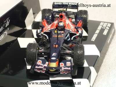 Toro Rosso STR2 Ferrari 2007 Sebastian VETTEL China GP mit REGENREIFEN 1:43