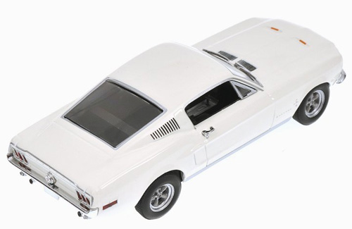 Ford Mustang Fastback 2+2 1968 weiss 1:43