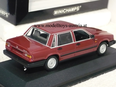 Volvo 740 GL Limousine 1986 rot 1:43