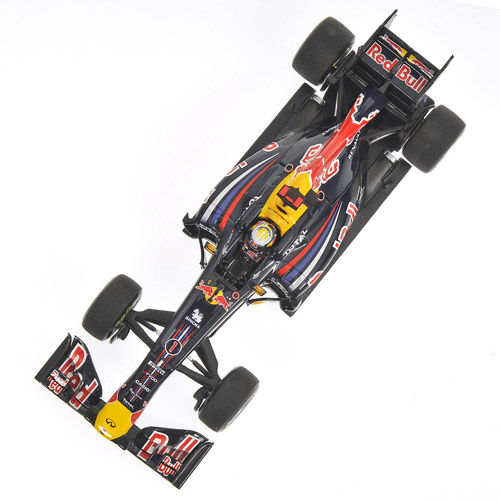 Red Bull Racing RB7 Renault 2011 Weltmeister Sebastian VETTEL 1:43