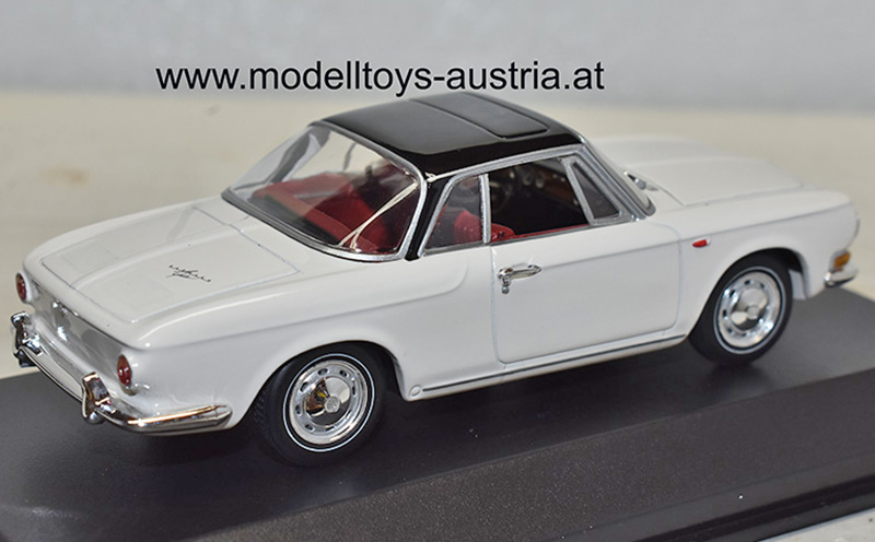 VW Karmann Ghia 1600 Typ 34 1966 weiss / schwarz 1:43