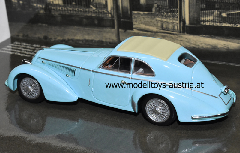 Alfa Romeo 8C 2900 B LUNGO 1938 blau 1:43