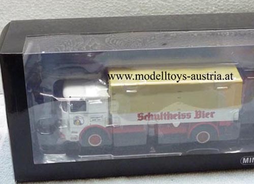Büssing LU11/16 Pritschen Kofferzug SCHULTHEISS BIER 1:43