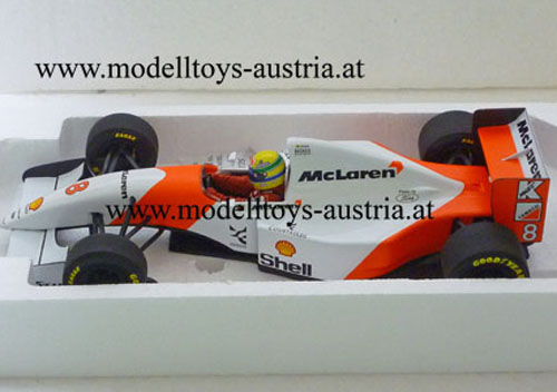 McLaren MP4/8 Ford V8 1993 Ayrton SENNA 1:18 Minichamps