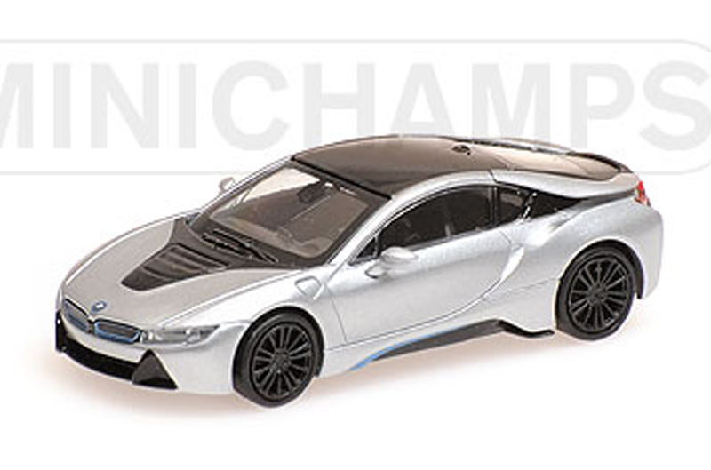 BMW i8 Coupe Hybrid 2015 silber 1:87 HO