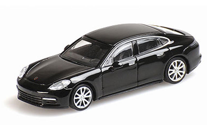 Porsche Panamera 4S 2015 schwarz 1:87 HO