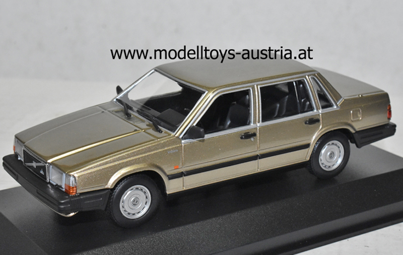 Volvo 740 GL Limousine 1986 gold metallik 1:43