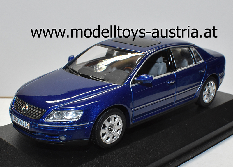 VW Phaeton Limusine blau metallik 1:43