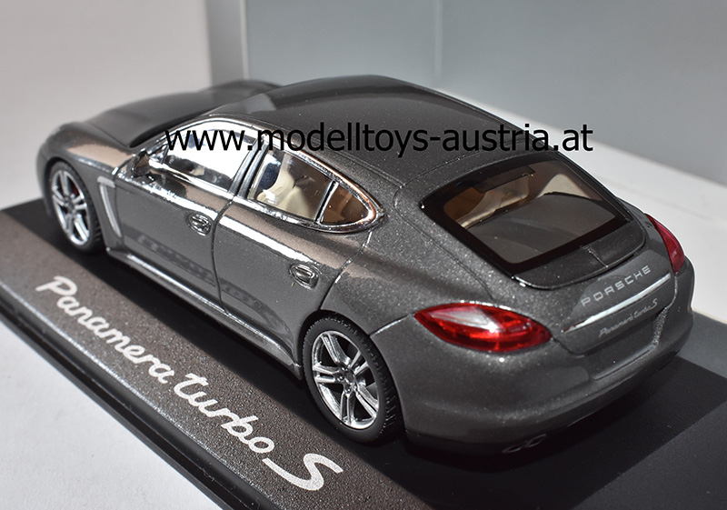 Porsche Panamera Turbo S 2009 dunkelgrau metallick 1:43