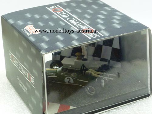 Brabham BT24 Repco 1967 WELTMEISTER Denny HULME 1:43 DIORAMA