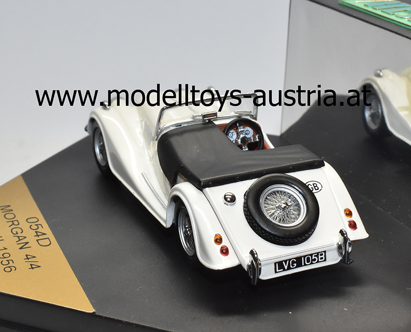 Morgan 4/4 Serie II 1956 elfenbein 1:43