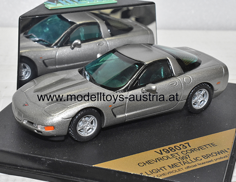 Chevrolet Corvette C5 Coupe 1997 silber metallik 1:43